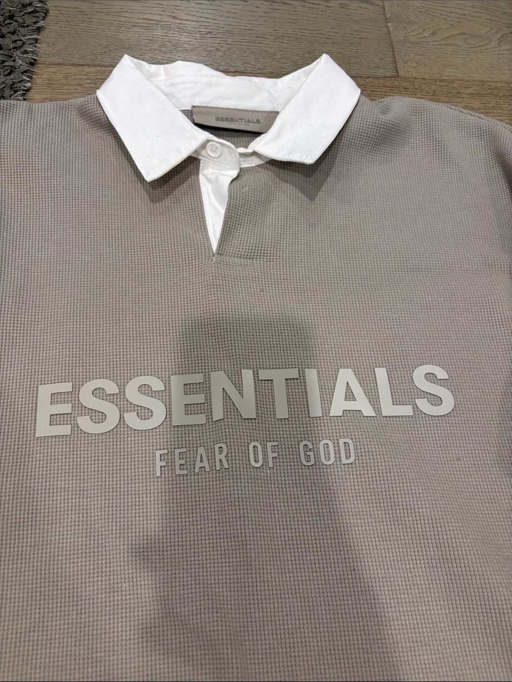 Fear of God ESSENTIALS Beige Rugby Pullover with White Collar - Picture 4 of 15